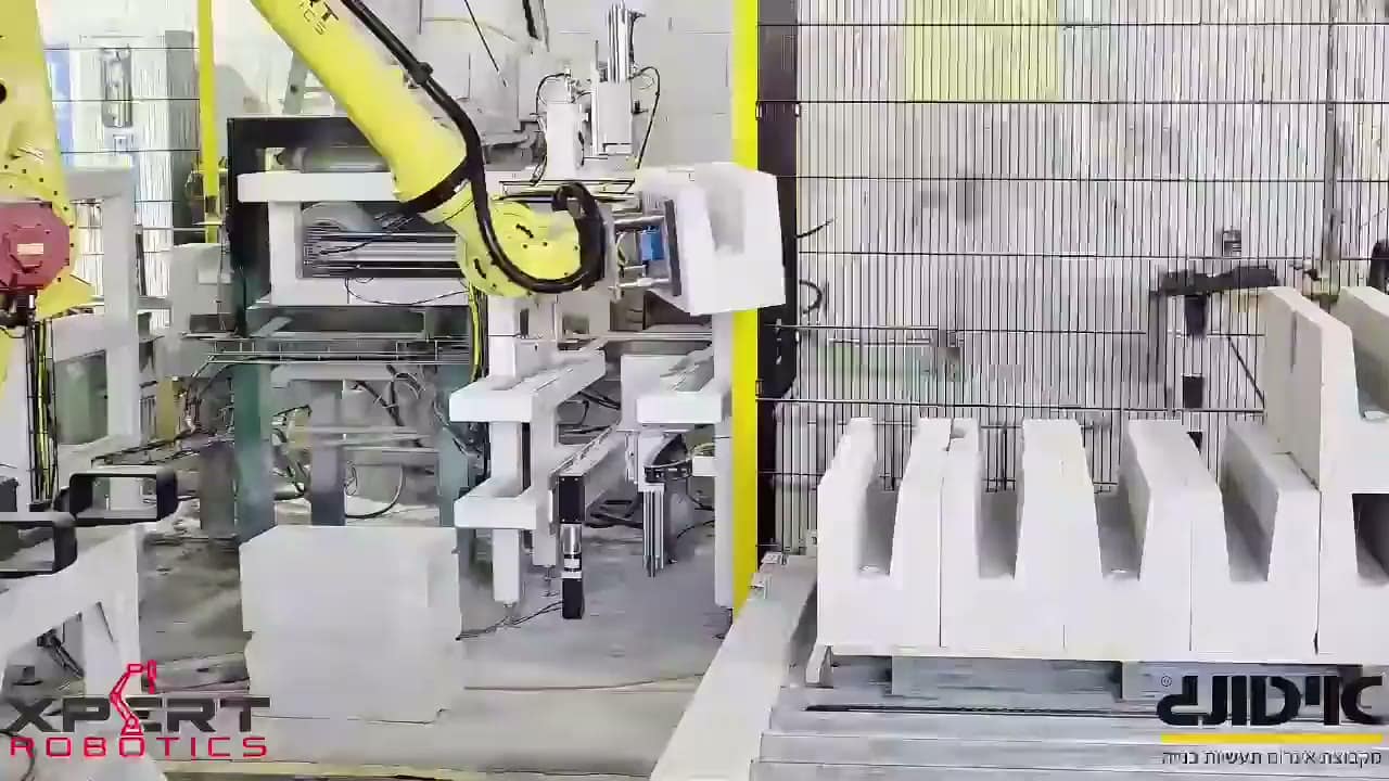 Ytong factory with Xpert Robotics automated palletizing line in operation